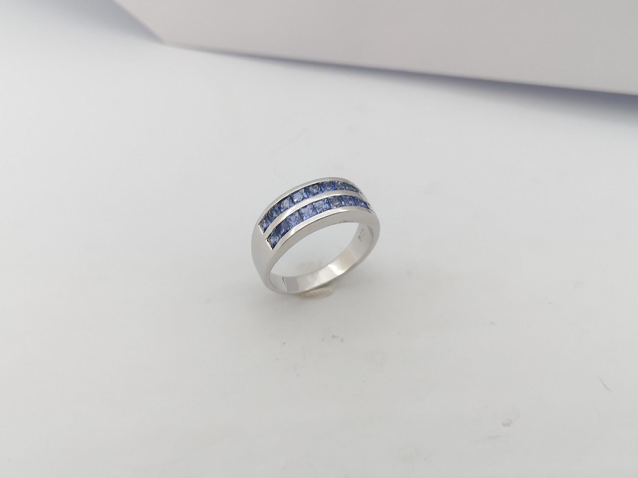 Blauer Saphir  Ring in Silberfassung gefasst im Angebot 9