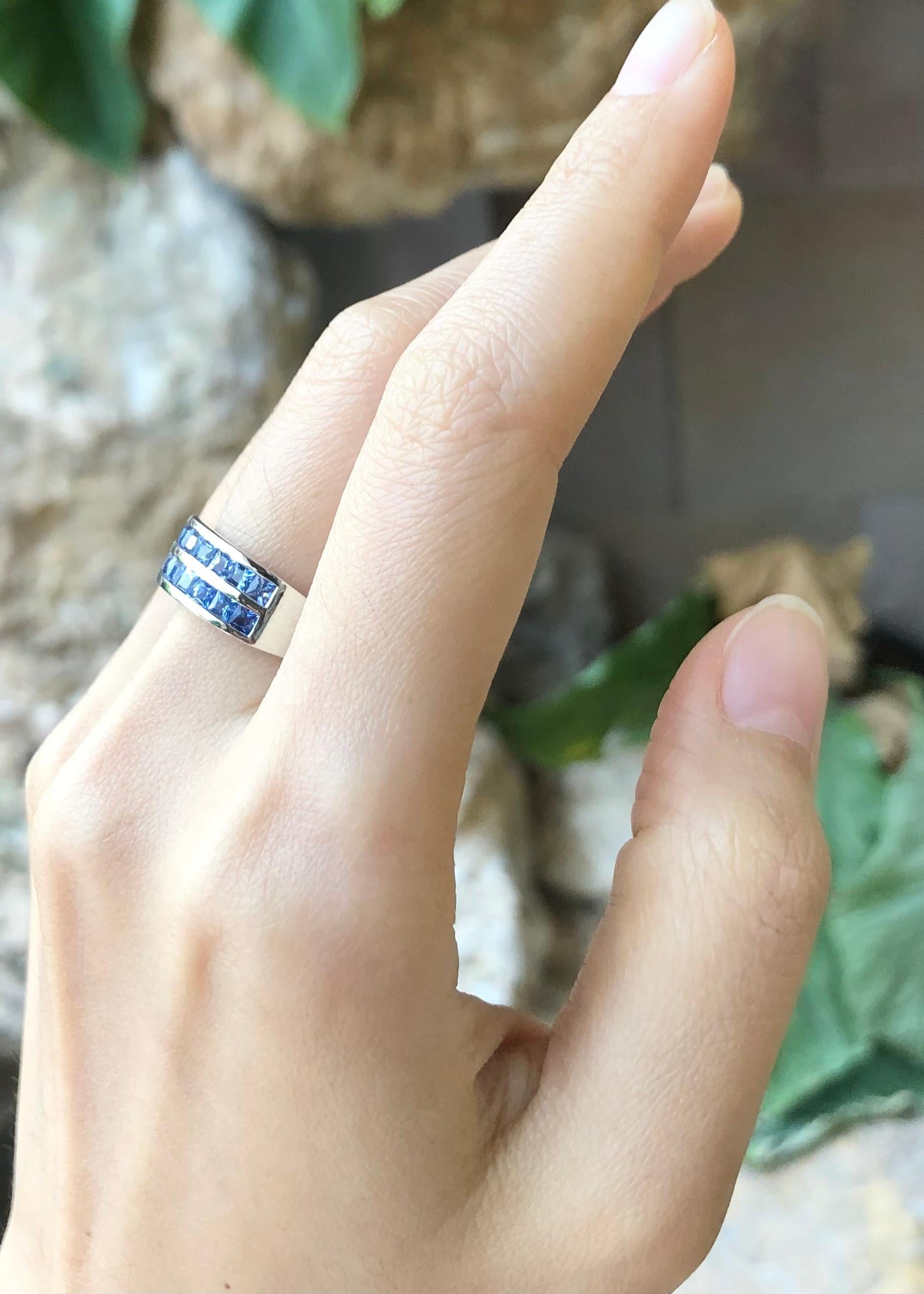 Square Cut Blue Sapphire  Ring set in Silver Settings For Sale