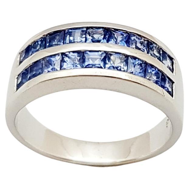 Blauer Saphir  Ring in Silberfassung gefasst im Angebot