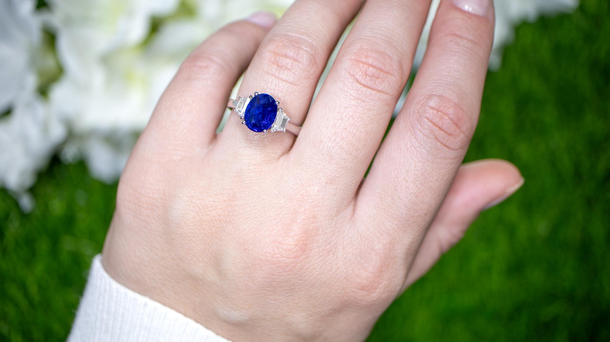 It comes with the Gemological Appraisal by GIA GG/AJP
All Gemstones are Natural
Blue Sapphire = 2.59 Carats
Diamonds = 0.41 Carats
Metal: 18K White Gold
Ring Size: 7* US
*It can be resized complimentary