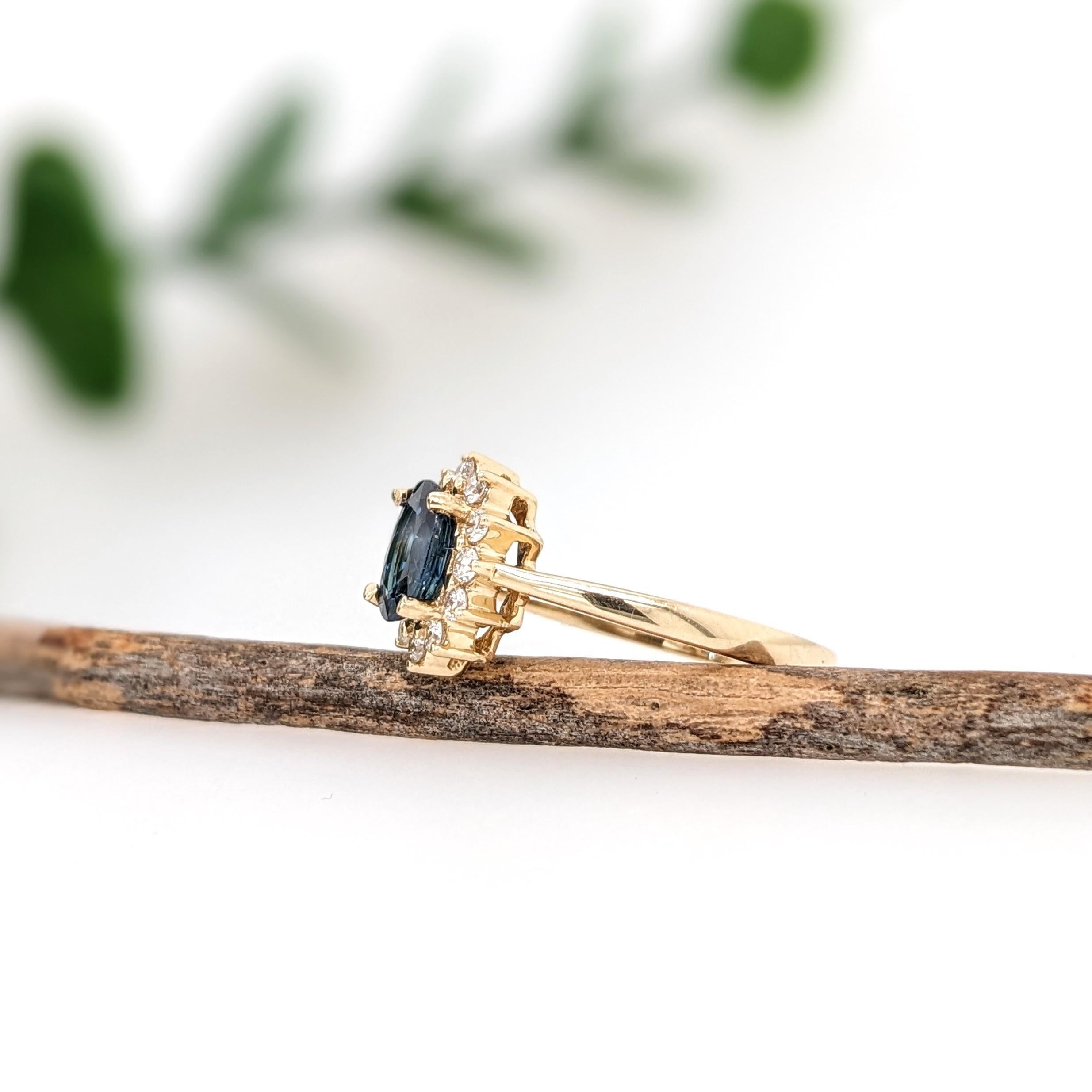 Oval Cut Blue Sapphire Ring w Earth Mined Diamonds in Solid 14K Yellow Gold Oval 7x5mm For Sale