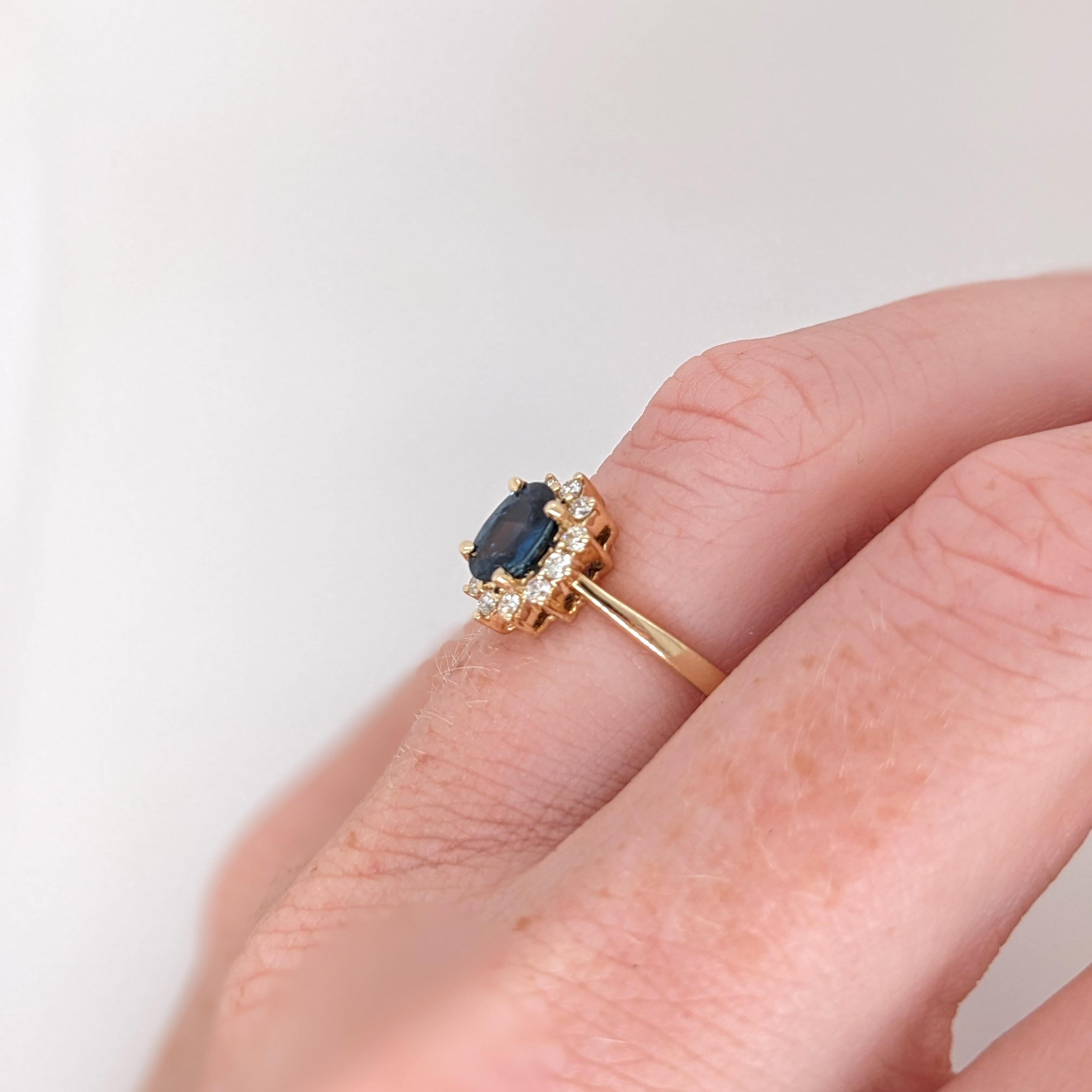 Blue Sapphire Ring w Earth Mined Diamonds in Solid 14K Yellow Gold Oval 7x5mm For Sale 2