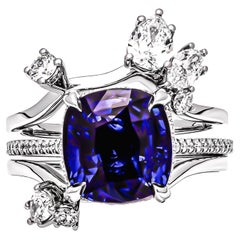 Blue Sapphire Ring with Diamond Insert in Platinum