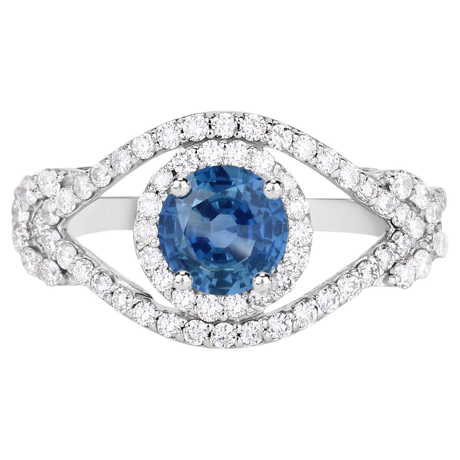 Bague en or blanc 14 carats avec saphir bleu et diamants de 1,75 carat