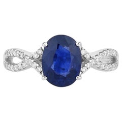 Blue Sapphire Ring With Diamonds 2.16 Carats 18K White Gold