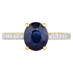 Blue Sapphire Ring With Diamonds 2.16 Carats 18K Yellow Gold