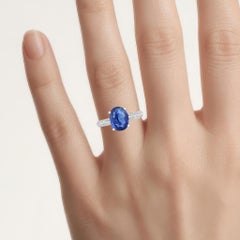 Anillo de zafiro azul con diamantes, 2,44 quilates, oro blanco de 18 quilates