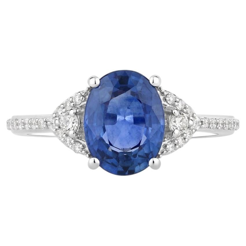 Ring mit blauem Saphir und Diamanten, 2,52 Karat, 18 Karat Weißgold
