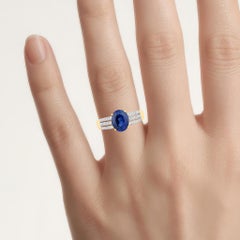 Anillo de zafiro azul con diamantes, 2,58 quilates, oro amarillo de 18 quilates
