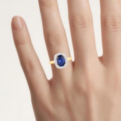 Anello con zaffiro blu e diamanti da 2,64 carati, in oro giallo 18 carati