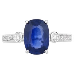 Blue Sapphire Ring With Diamonds 2.66 Carats 18K White Gold