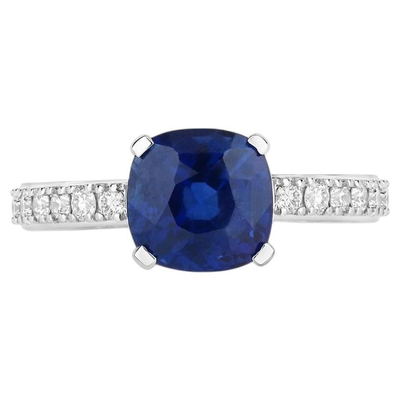 Blue Sapphire Ring With Diamonds 2.82 Carats 18K White Gold