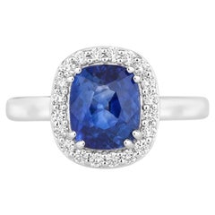Blue Sapphire Ring With Diamonds 2.92 Carats 18K White Gold