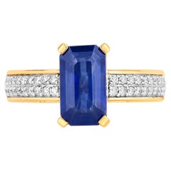 Blue Sapphire Ring With Diamonds 3.1 Carats 18K Yellow Gold
