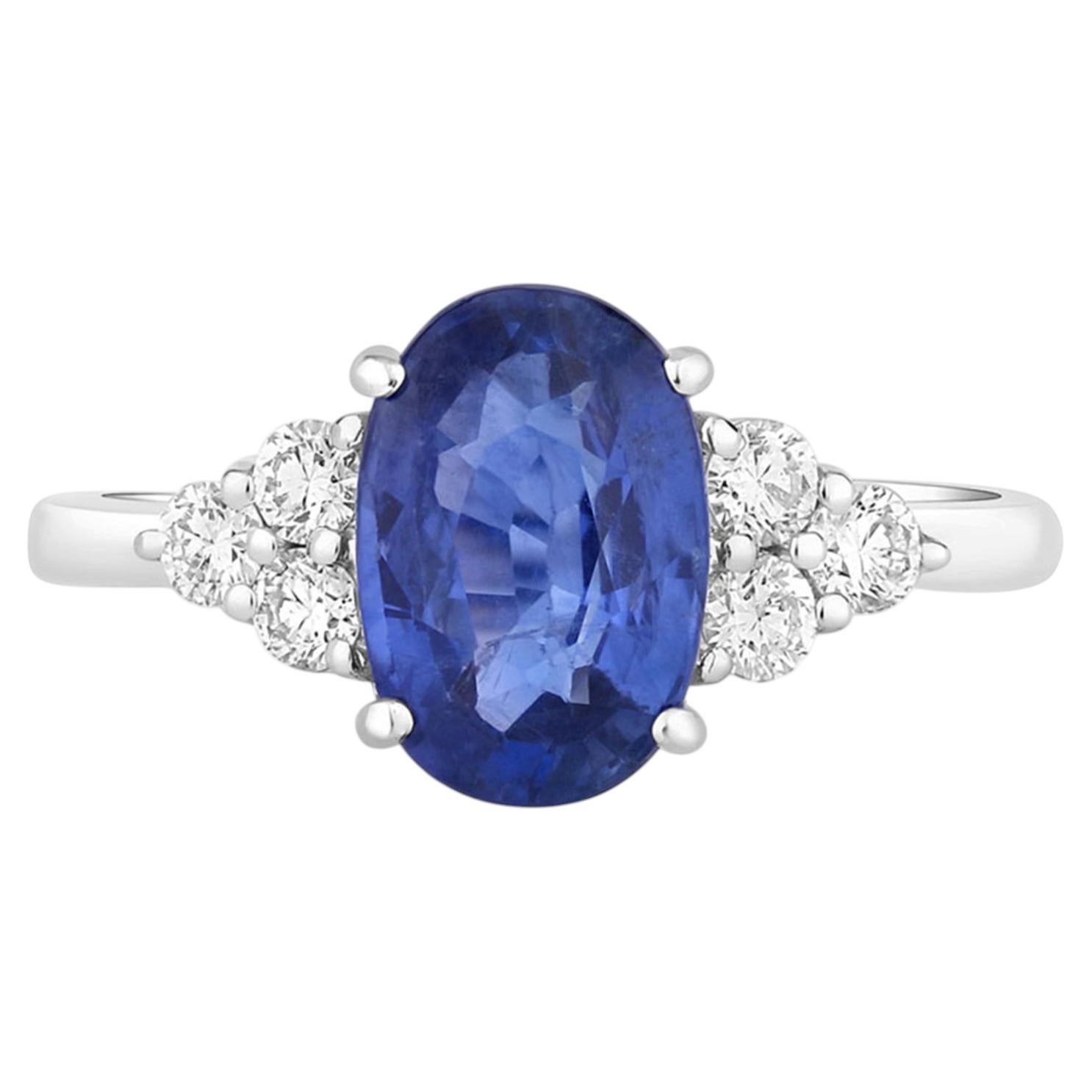 Blue Sapphire Ring With Diamonds 3.12 Carats 18K White Gold