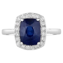 Blue Sapphire Ring With Diamonds 3.4 Carats 18K White Gold