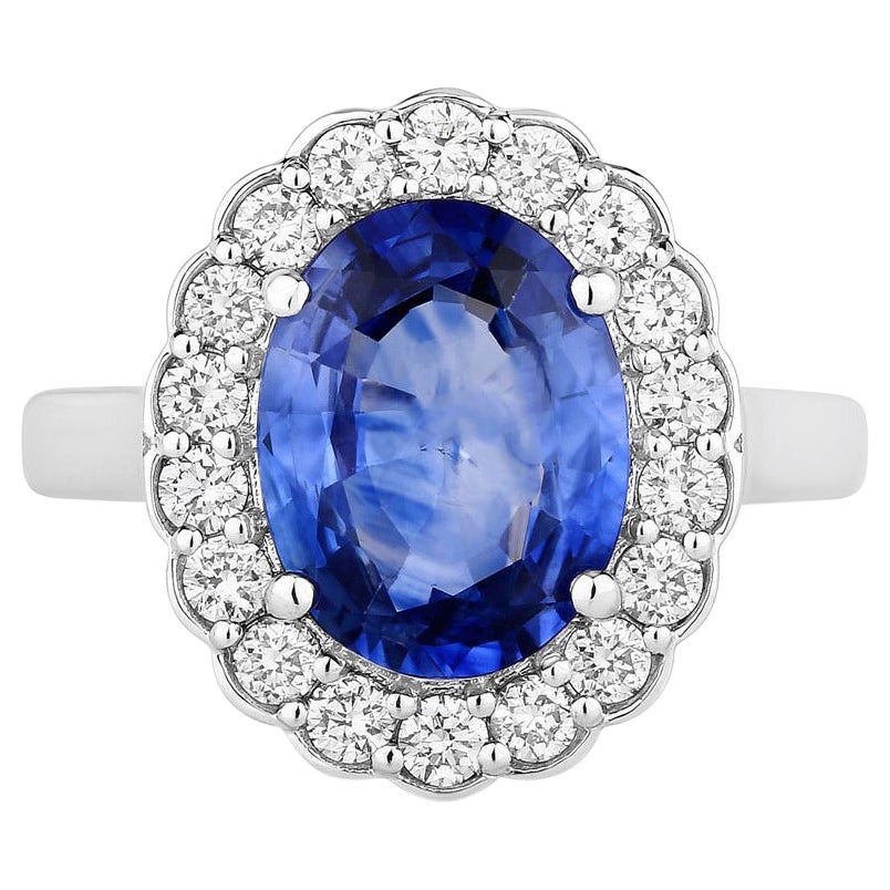 Blue Sapphire Ring With Diamonds 4.06 Carats 18K White Gold