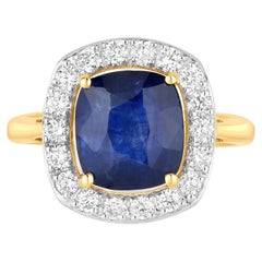 Blue Sapphire Ring With Diamonds 4.46 Carats 18K Yellow Gold
