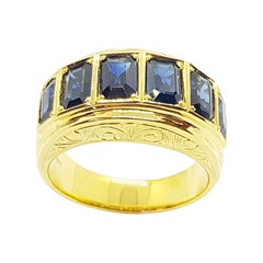 Blue Sapphire Ring with Engraving Set in 18 Karat Gold Settings