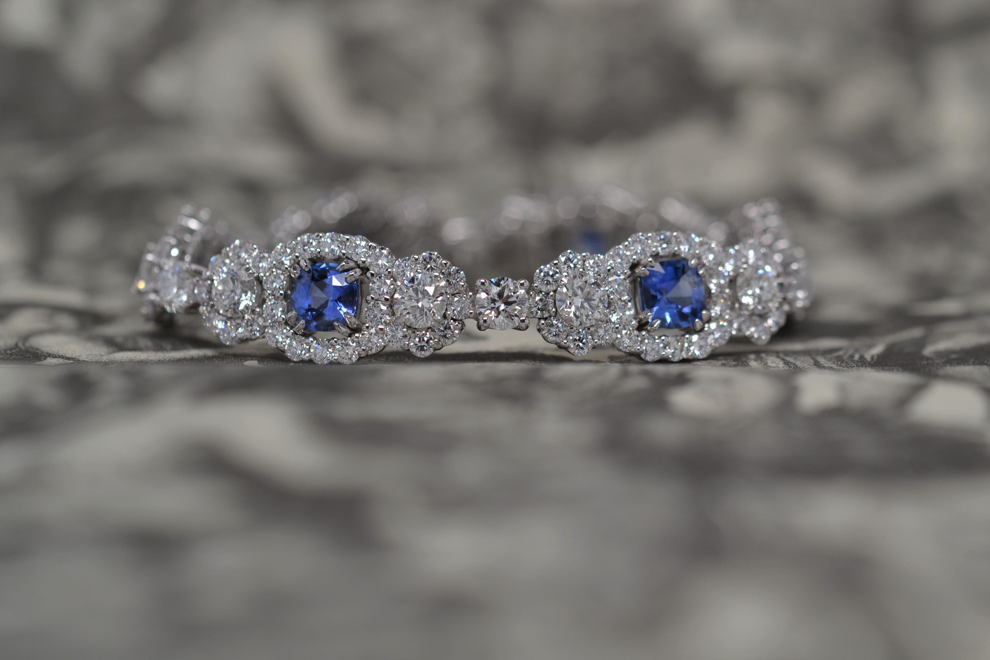 Blue Sapphire & Round Cut Diamond Bracelet Set in 18K White Gold, 19.01 Carats For Sale 1