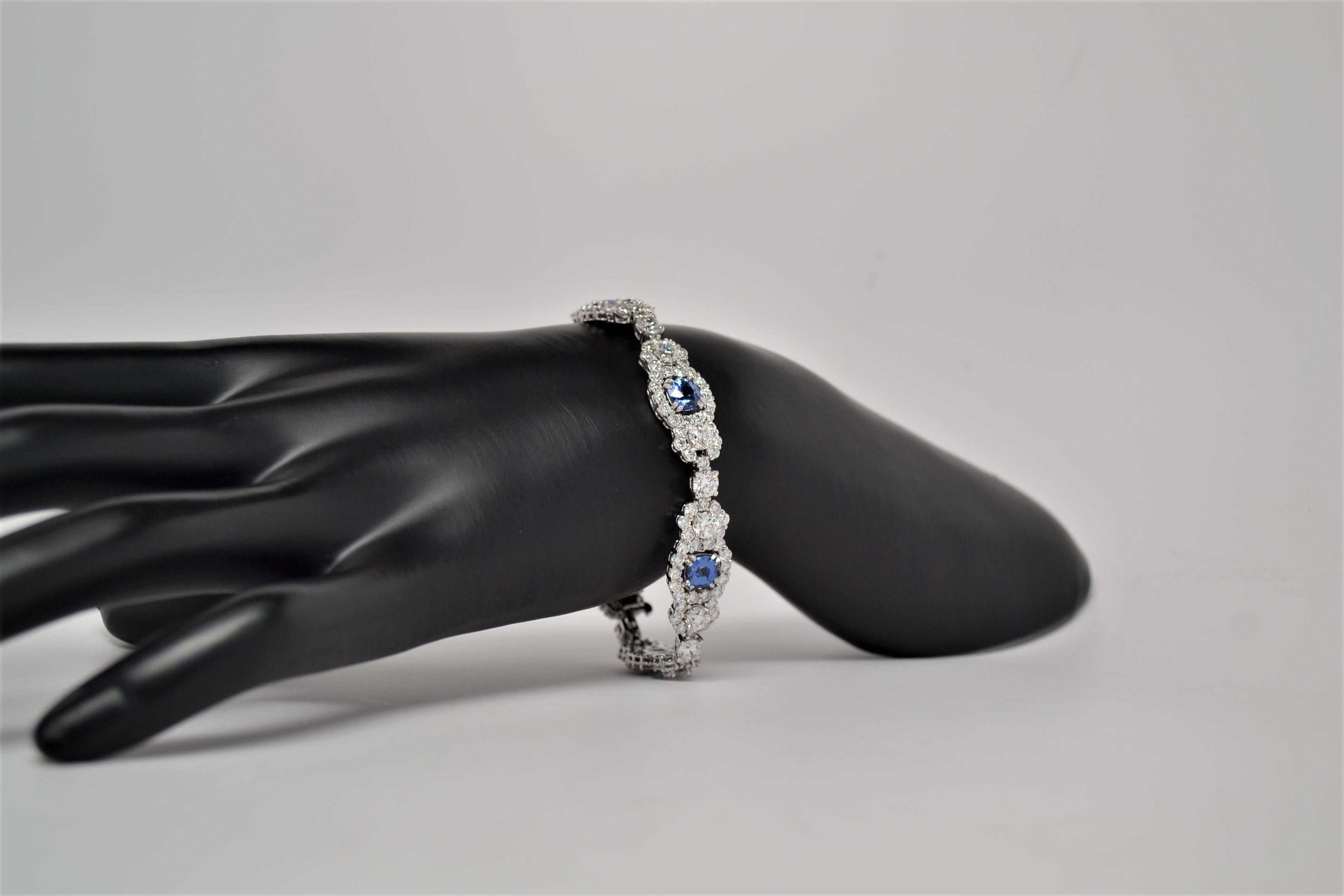 Blue Sapphire & Round Cut Diamond Bracelet Set in 18K White Gold, 19.01 Carats For Sale 2