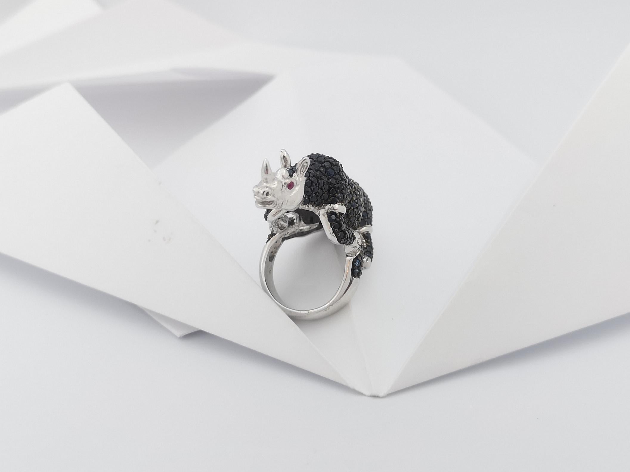 Blue Sapphire, Ruby and Black Sapphire Rhinoceros Ring set in Silver Settings For Sale 5
