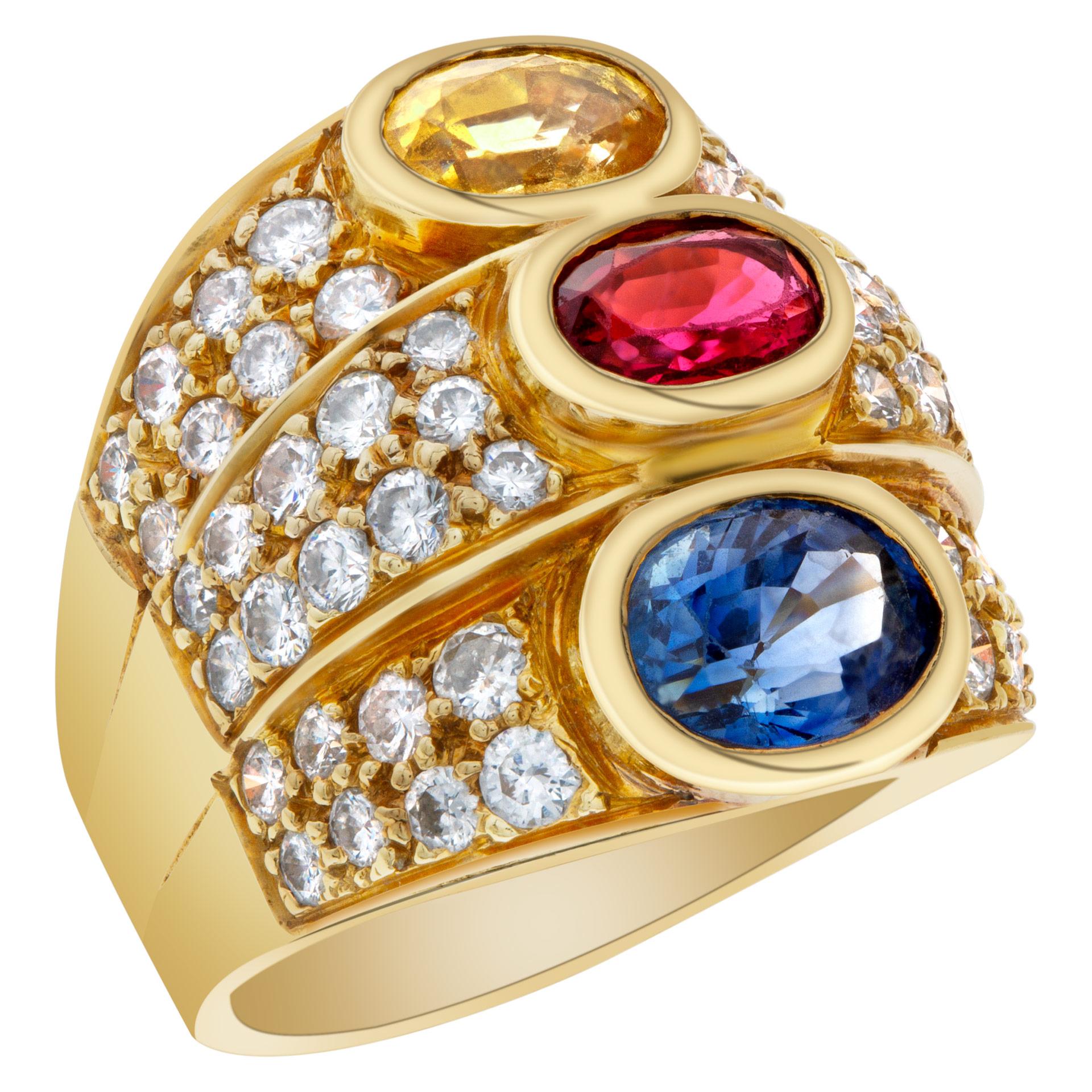 Ring mit blauem Saphir, Rubin und Citrin und ber 2 Karat rundem Diamanten im Brillantschliff im Zustand „Hervorragend“ im Angebot in Surfside, FL