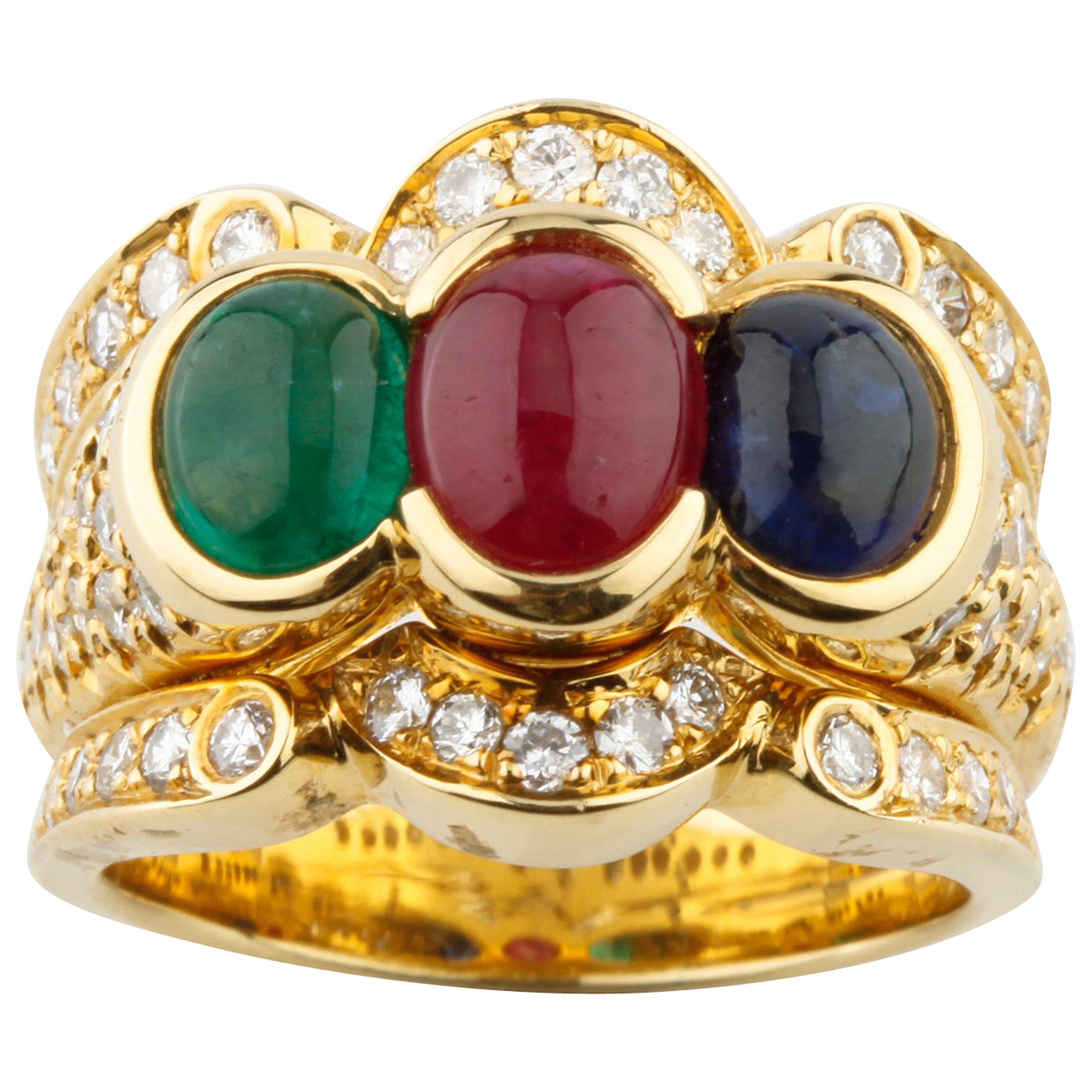 Anello Cocktail con zaffiro blu, rubino, smeraldo e diamanti in oro giallo 18 carati