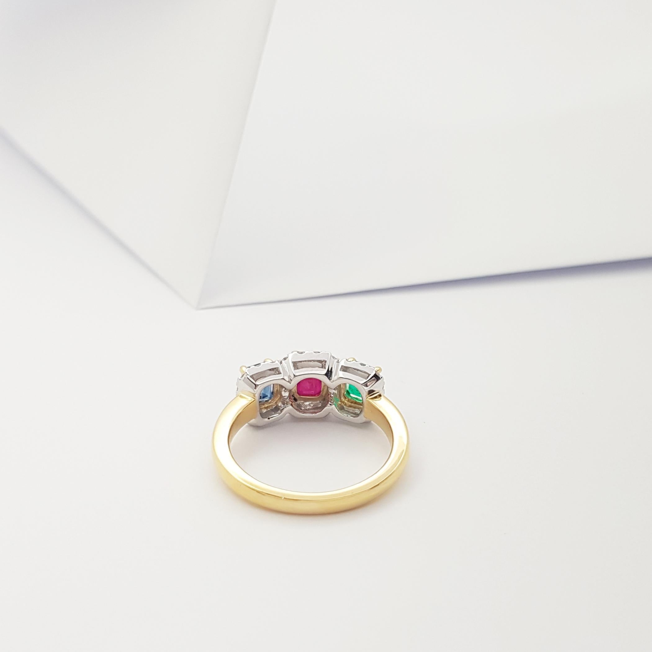 Ring mit blauem Saphir, Rubin, Smaragd und Diamant in 18 Karat Goldfassungen im Angebot 3