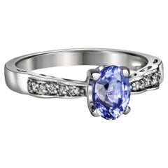 Blauer Saphir, seitliche Diamanten 14k Goldring.