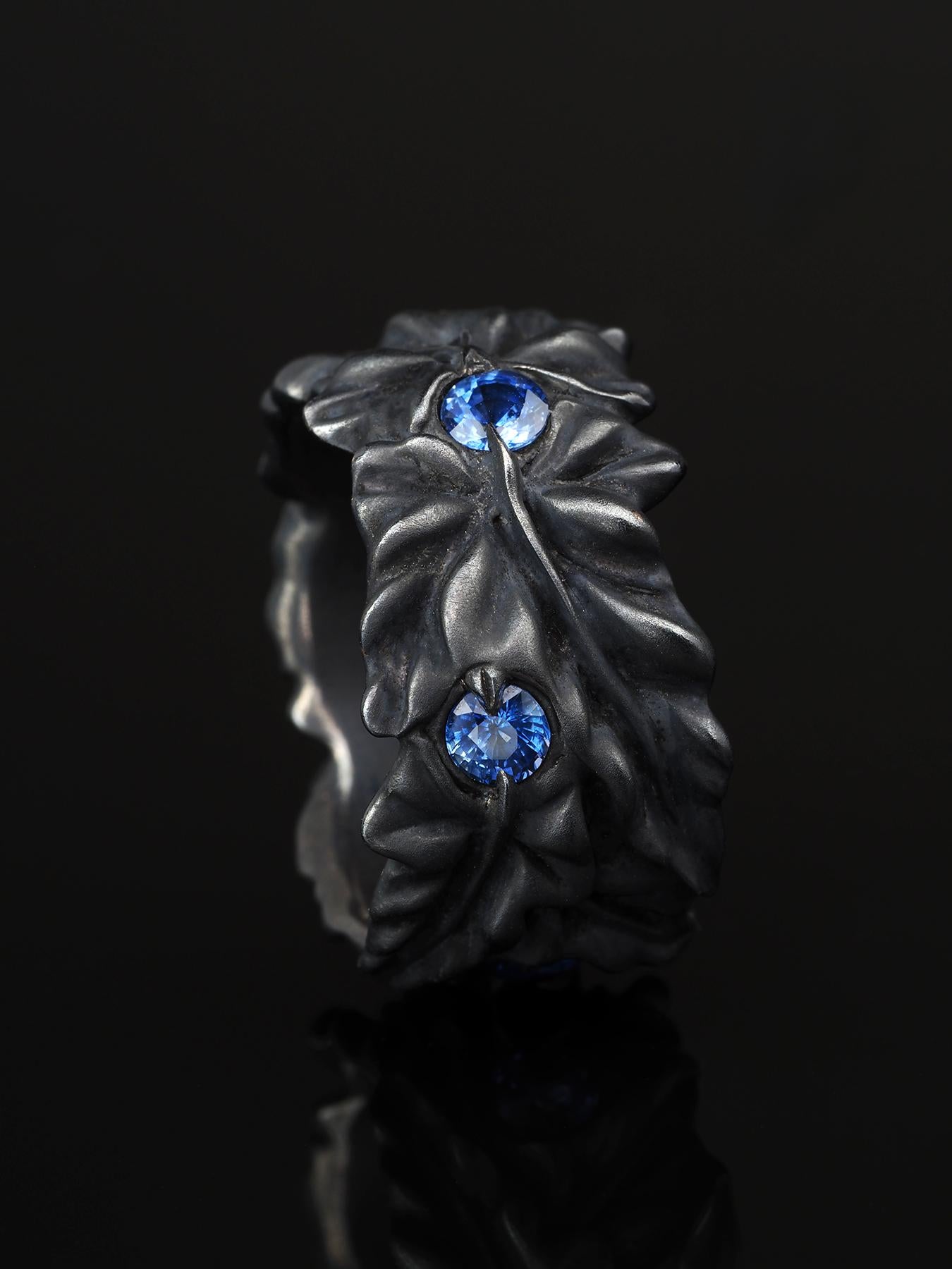 Blue Sapphire Silver Ring Ivy leaves Art Nouveau 1900 style patina mens gift art en vente 4