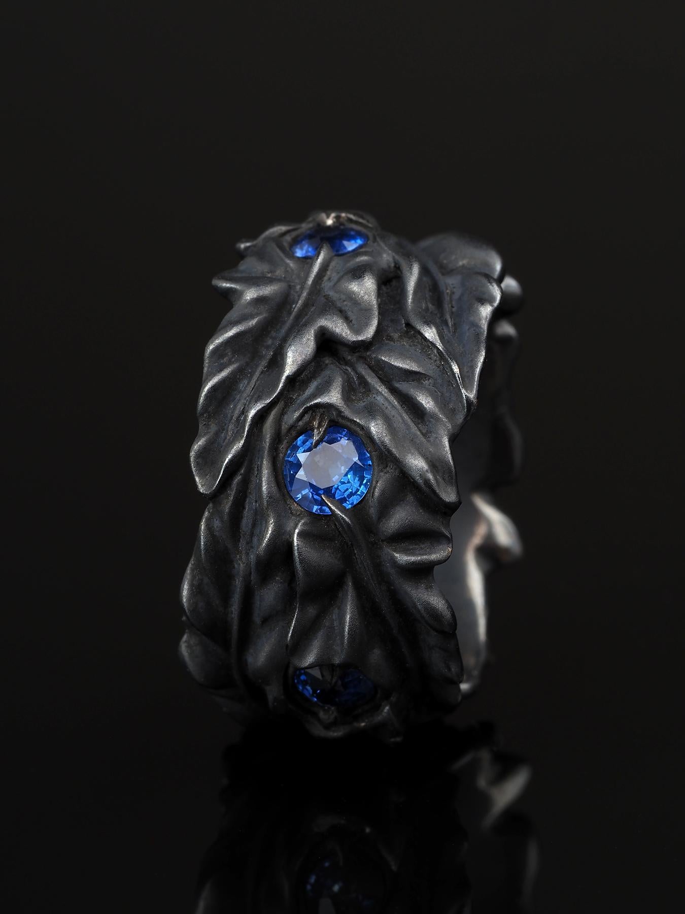 Blue Sapphire Silver Ring Ivy leaves Art Nouveau 1900 style patina mens gift art en vente 3