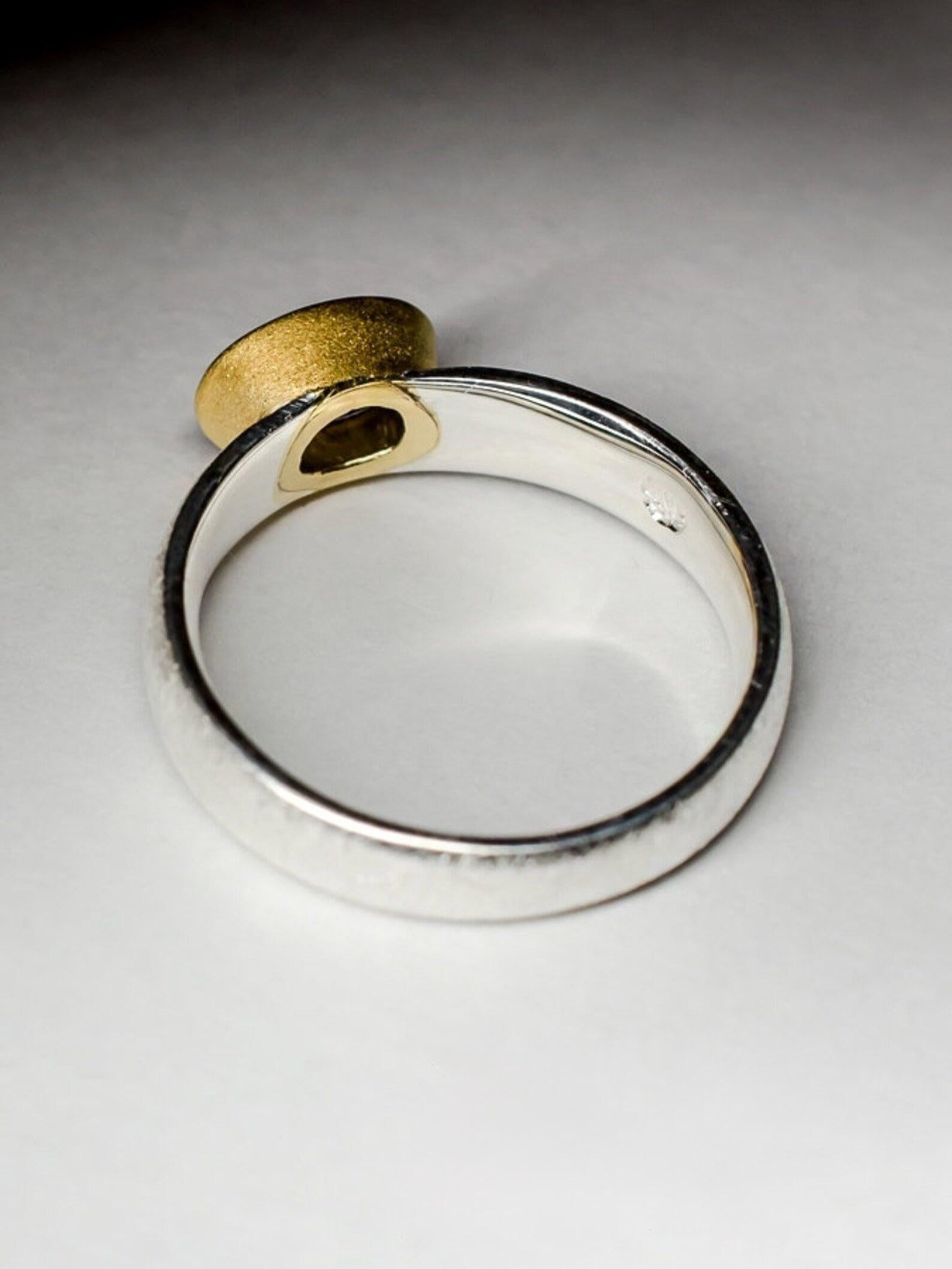 Anello d'argento con zaffiro blu Nature blu fiordaliso ovale Gemma regalo vintage in vendita 5