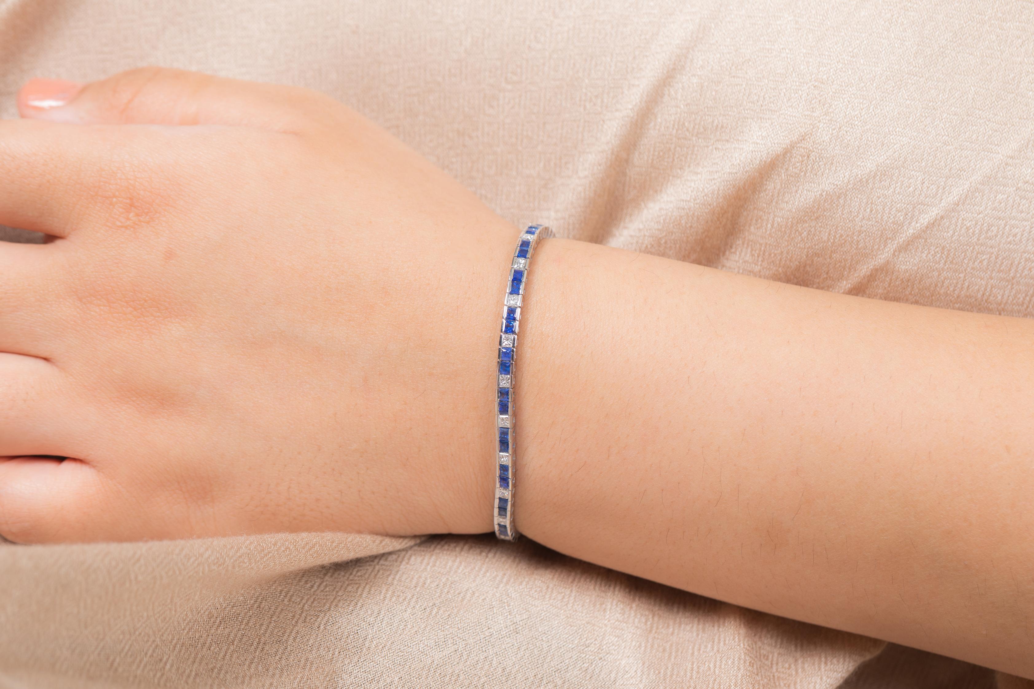 Armband mit blauem Saphir und Diamant aus 18 Karat Gold. Es hat einen perfekten quadratischen Schliff Edelstein zu machen Sie stehen auf jeder Gelegenheit oder ein Ereignis.
Ein Tennisarmband ist ein wichtiges Schmuckstück für Ihren Hochzeitstag.