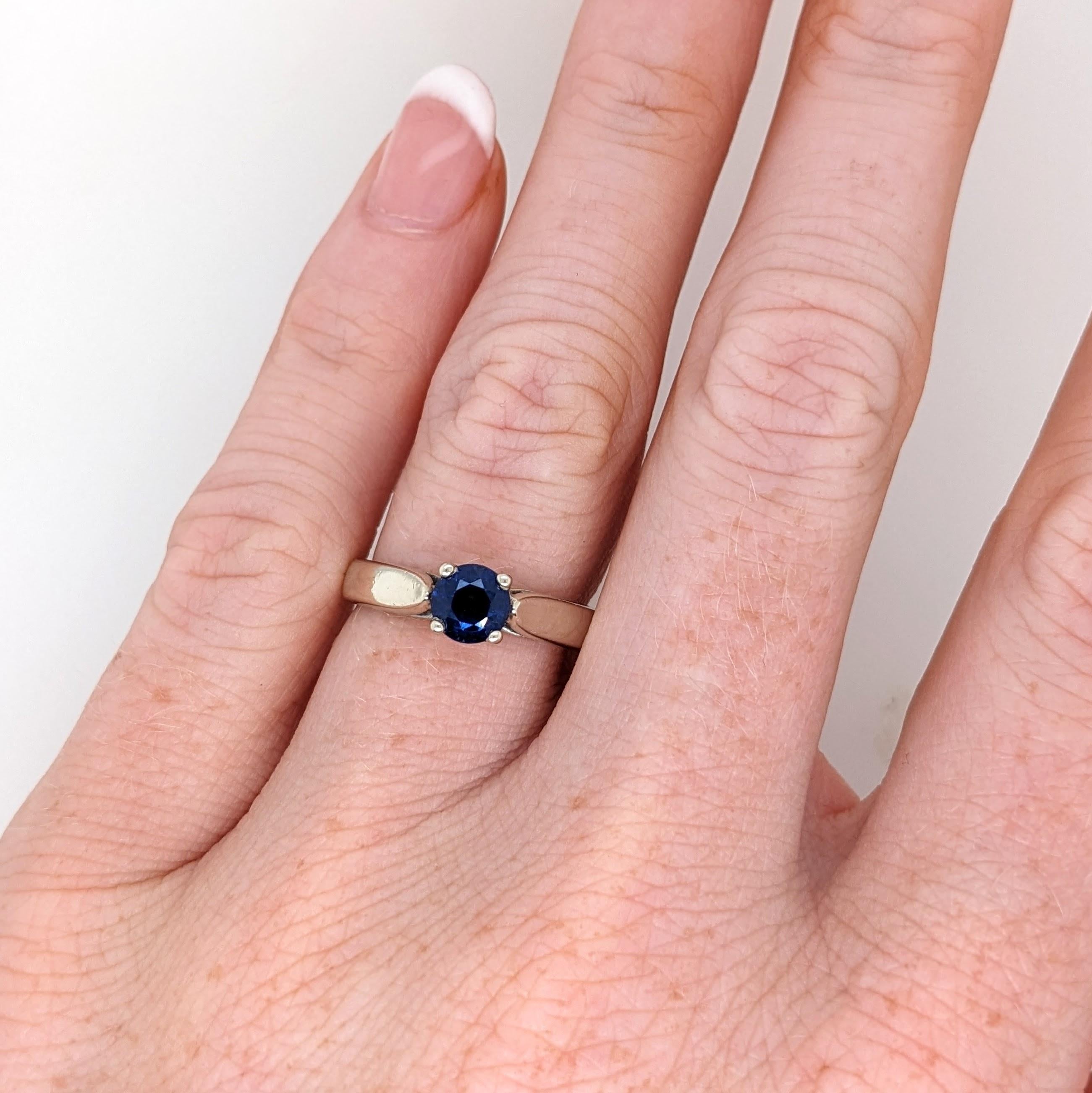 This beautiful ring features a 0.94 carat Blue Sapphire solitaire set in solid 14K gold. This Blue Sapphire ring makes a lovely September birthstone gift for your loved ones! 

Specifications

Item Type: Ring
Center Stone: Sapphire
Treatment: