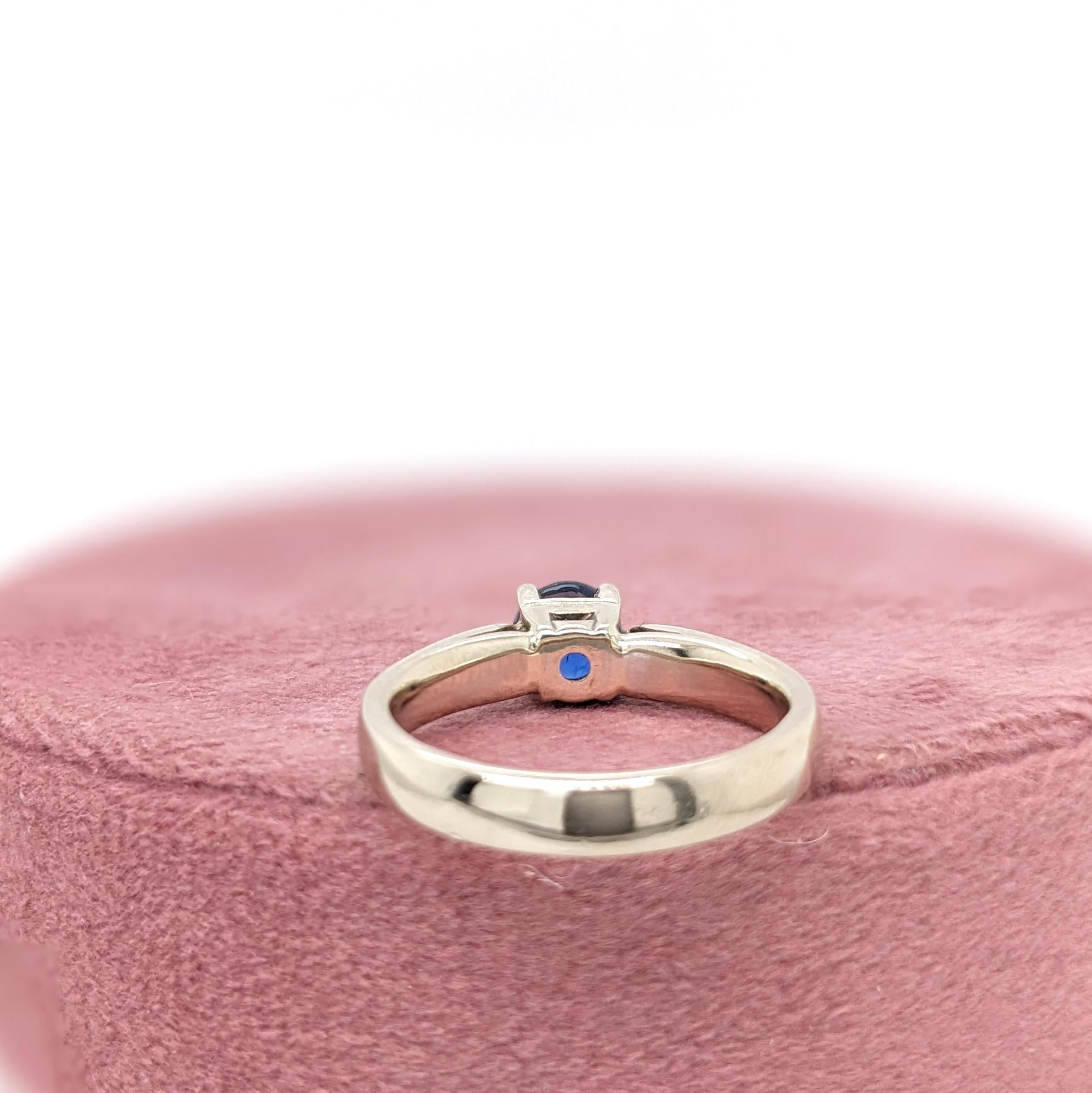 Blue Sapphire Solitaire Ring in Solid 14K White Gold Round 5mm For Sale 1