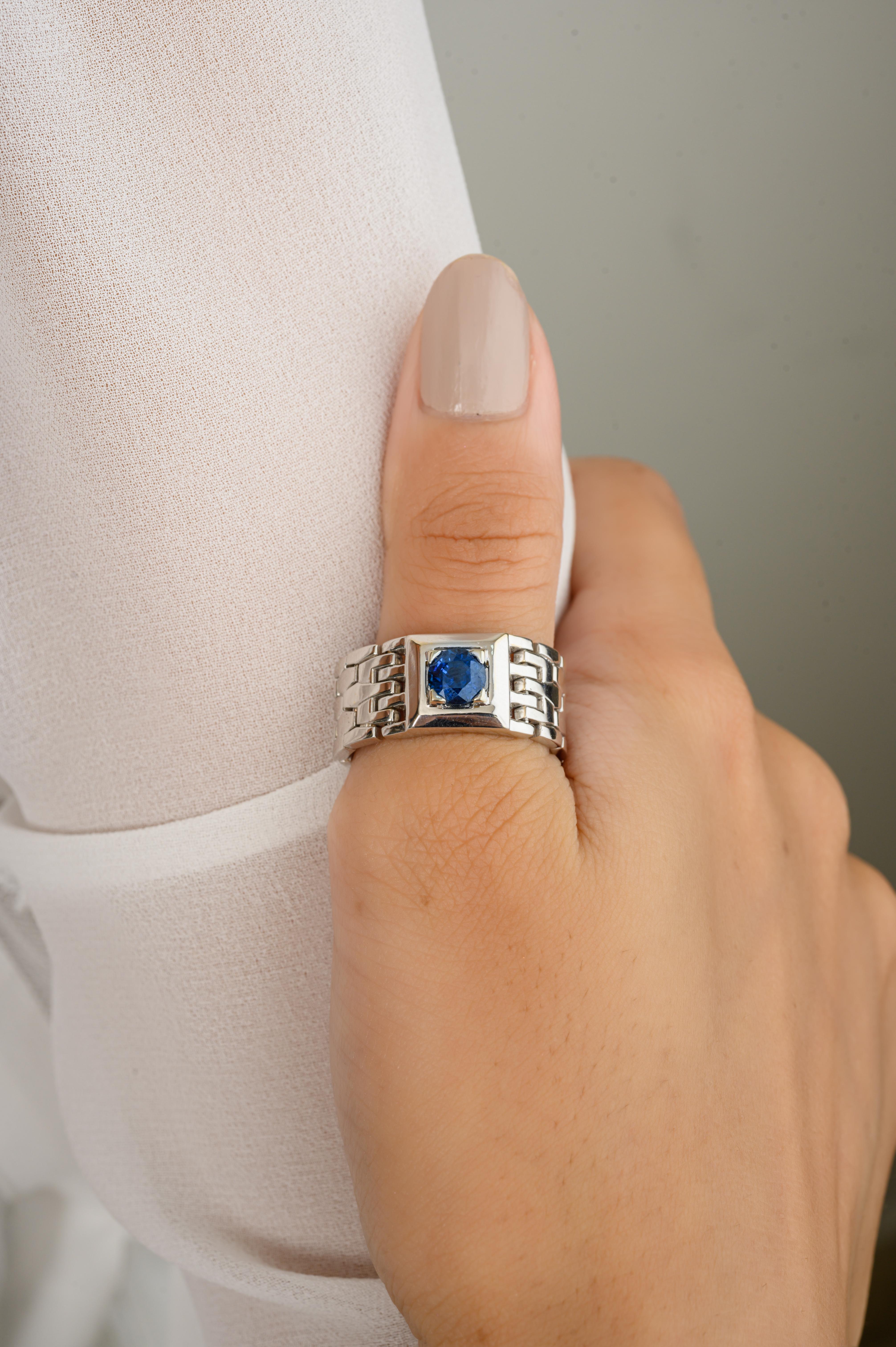 For Sale:  Everyday Blue Sapphire Flexible Chain Men's Ring in 18k Solid White Gold 4