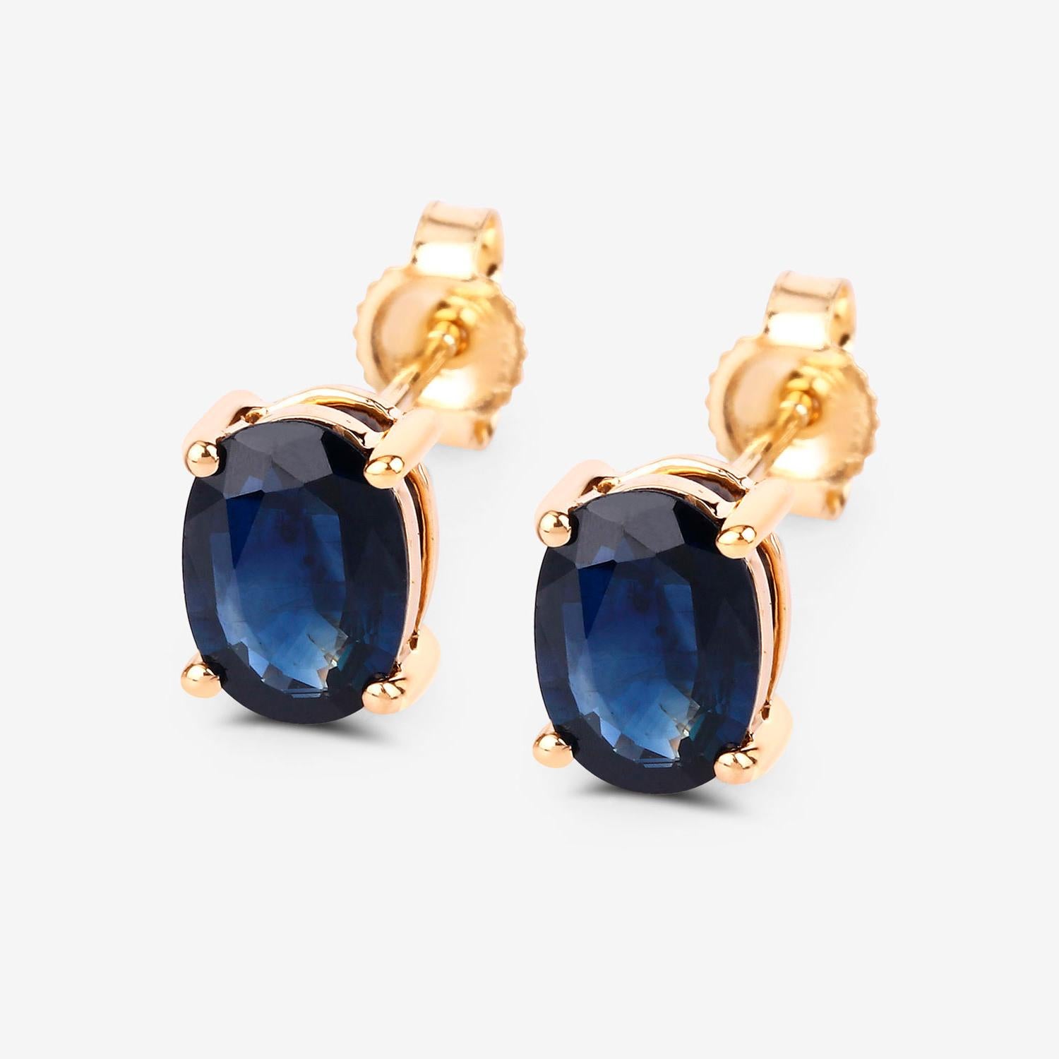 Contemporaneo Blue Sapphire Stud Earrings 1.88 Carats 10K Yellow Gold in vendita