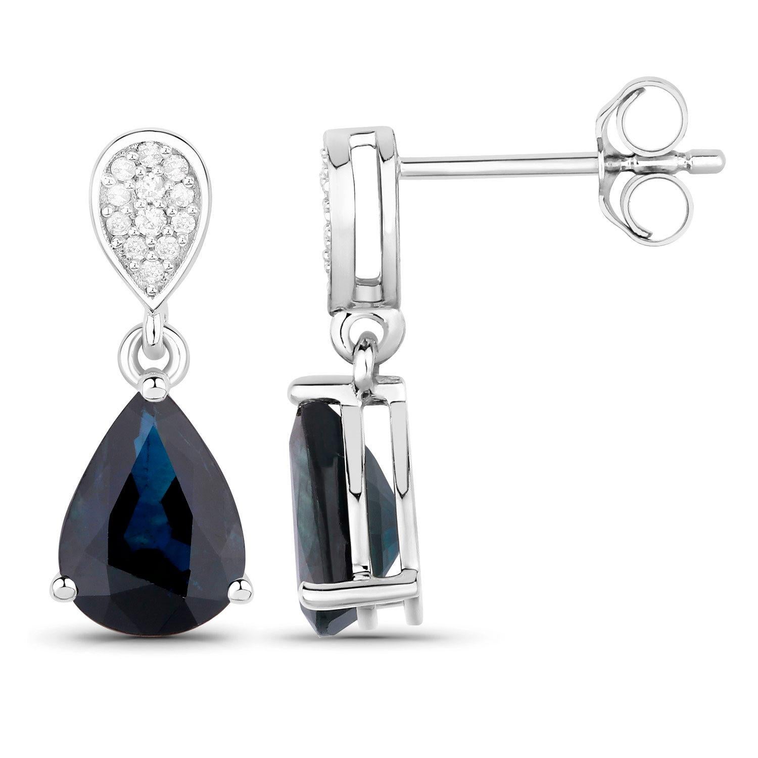 Contemporain Boucles d'oreilles saphir bleu en forme de goutte d'eau Diamants 2.7 Carats Or blanc 14K en vente