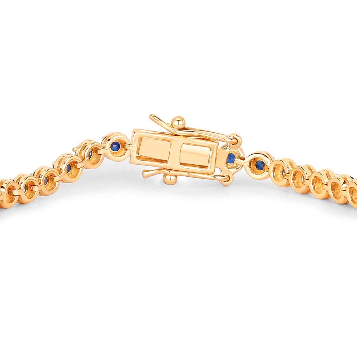 Taille ronde Bracelet de tennis en saphir bleu 3,1 carats or jaune 14K en vente