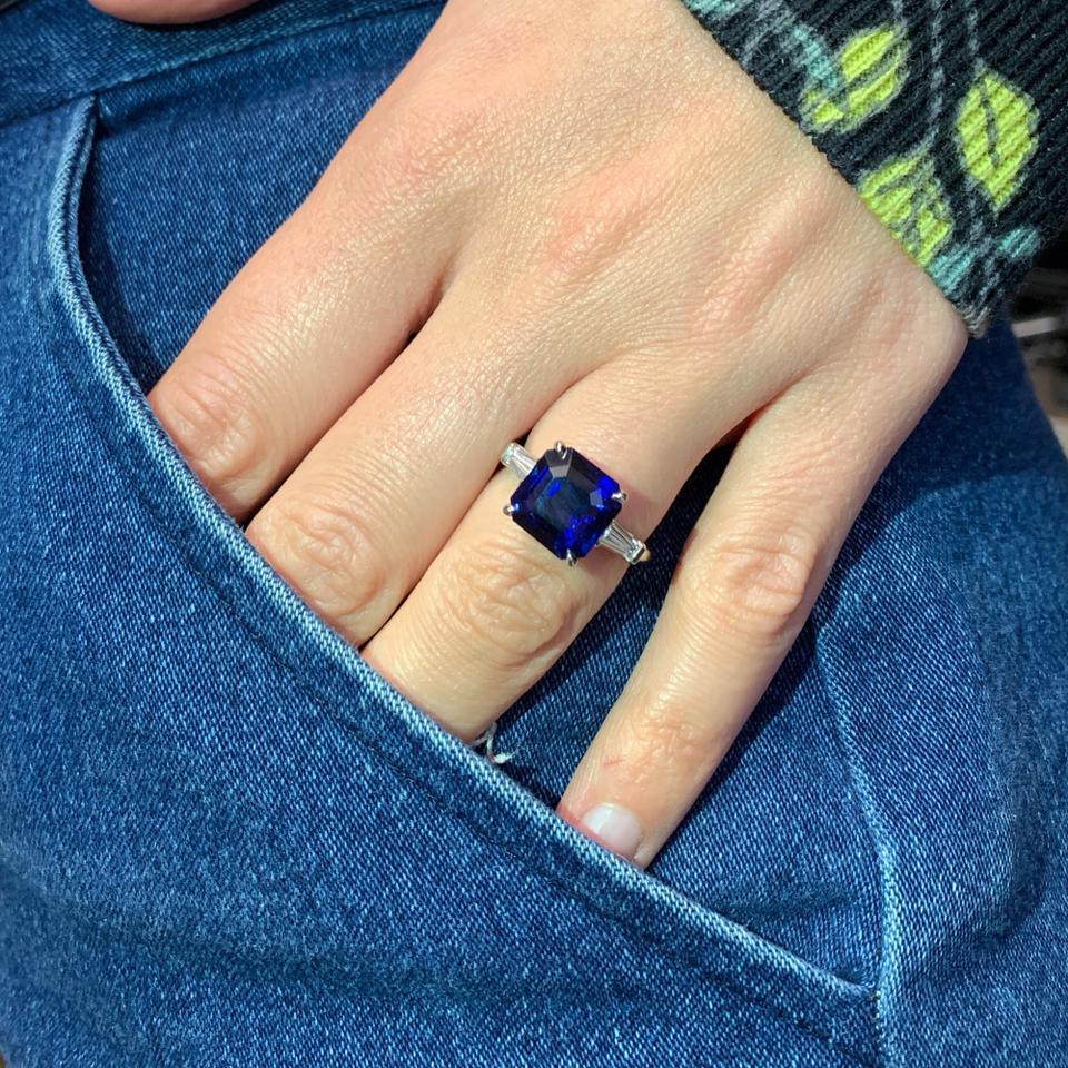 Blue Sapphire Three-Stone Diamond Engagement Platinum 7.18 GRS Certified Ring 3