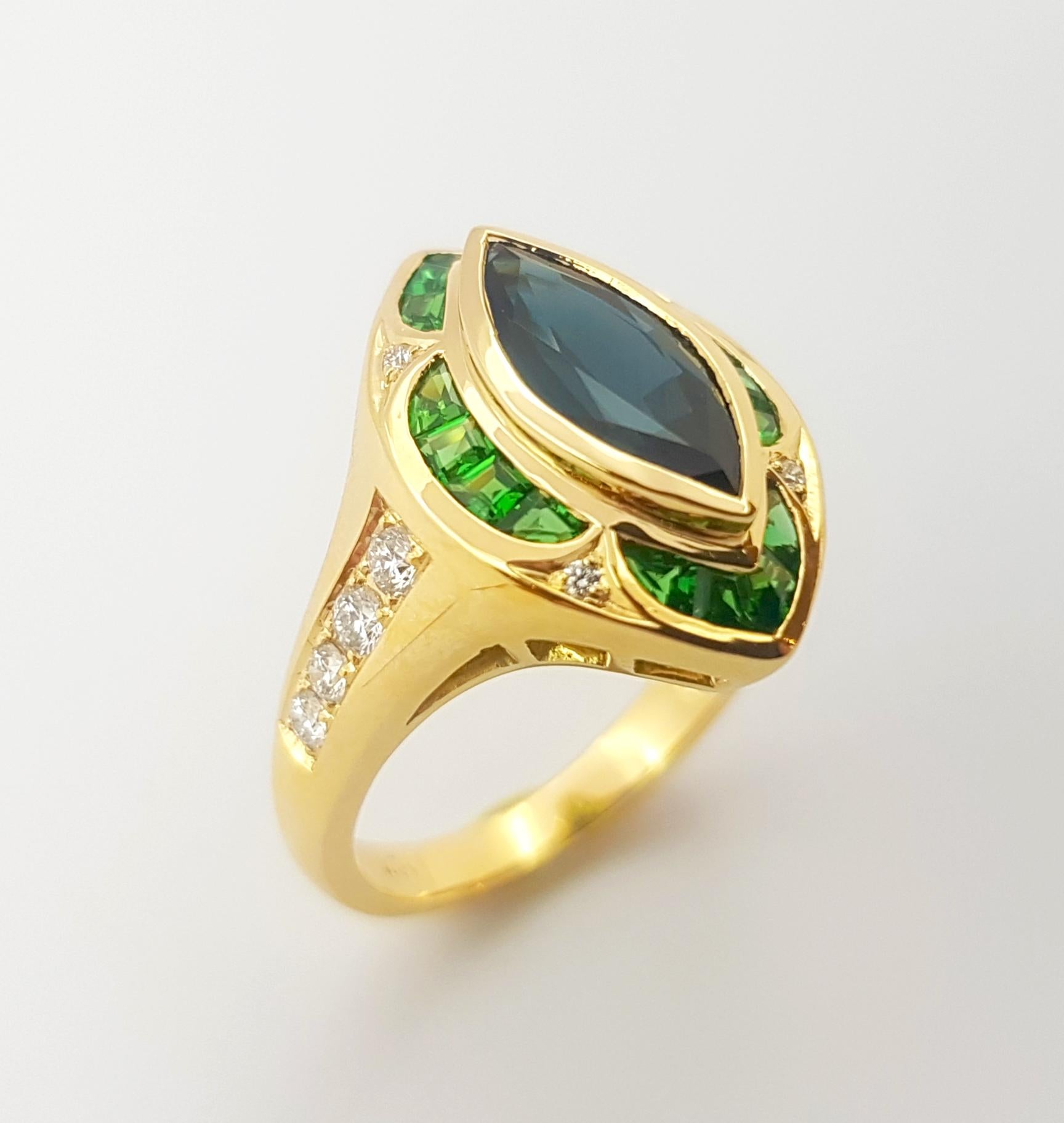 Blue Sapphire, Tsavorite and Diamond Ring set in 18K Gold Settings For Sale 5