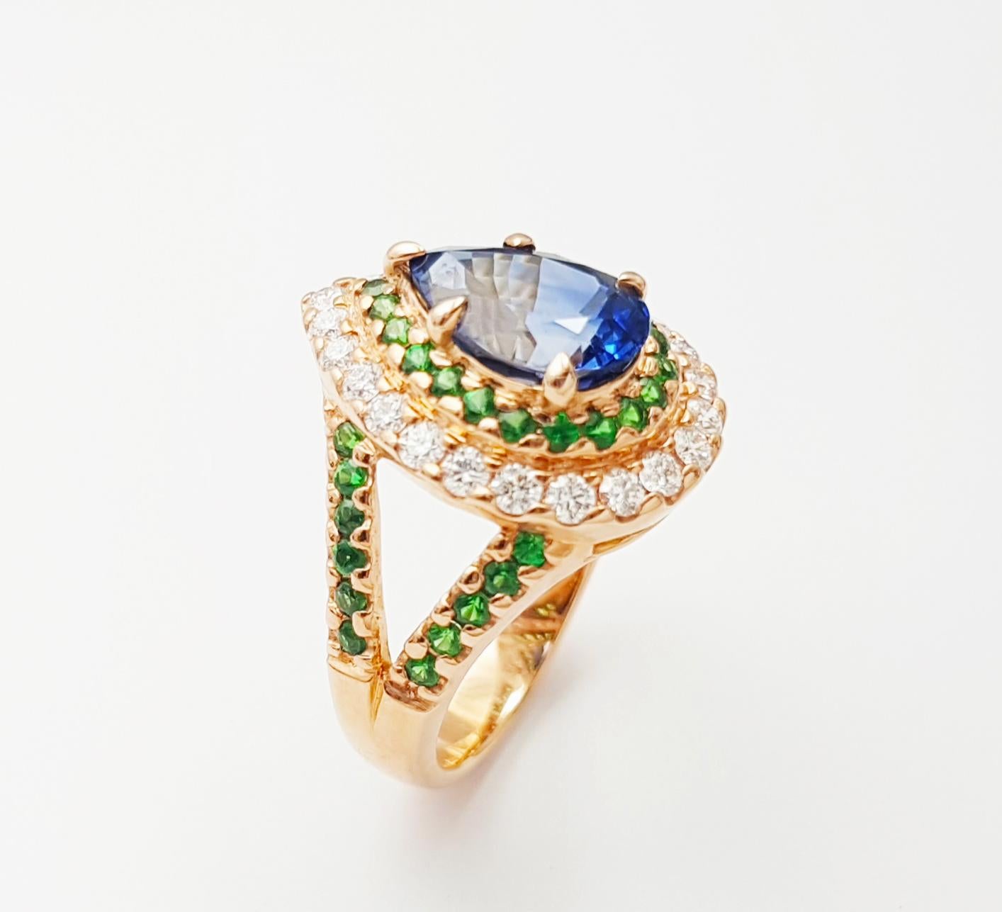 Anello con zaffiro blu, tsavorite e diamante incastonati in oro rosa 18 carati in vendita 6