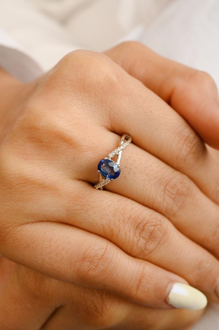 Im Angebot: Blauer Saphir und Diamant gewellt Verlobungsring 14k massivem Weißgold () 4