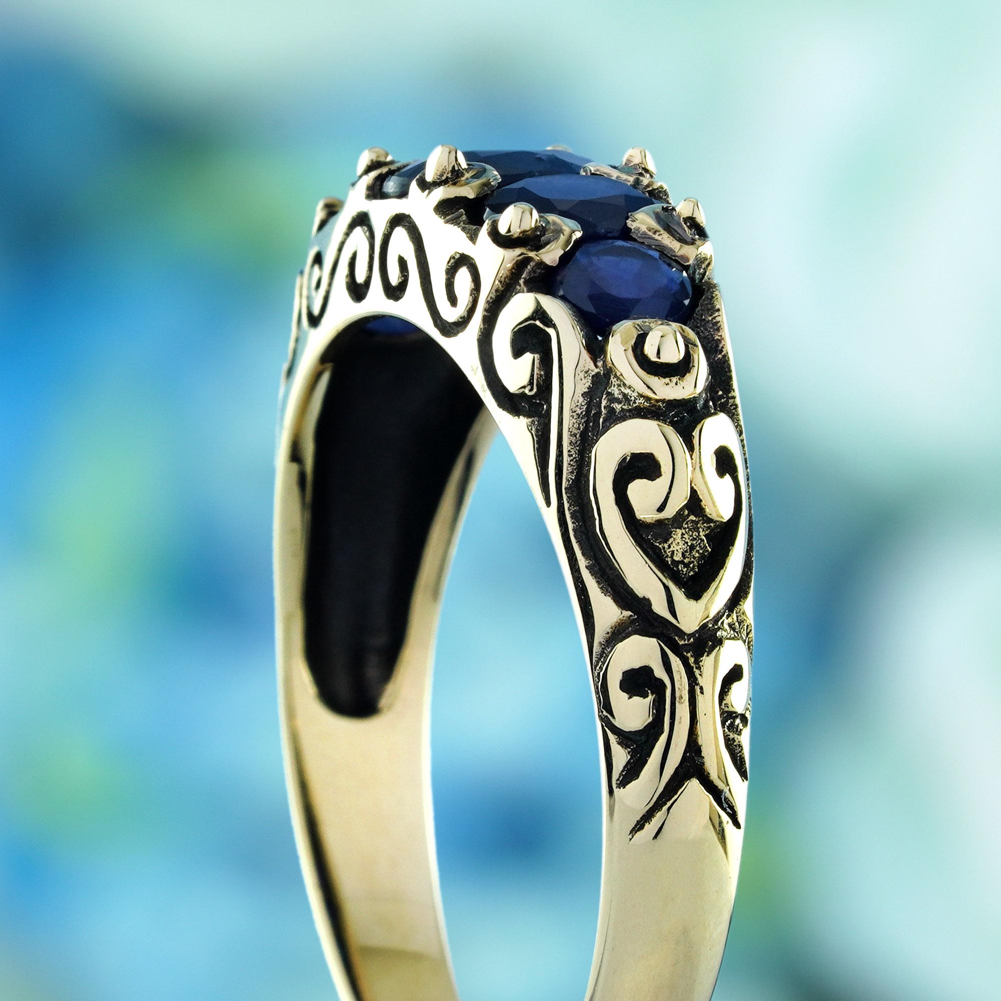 Bleu  Saphir Style Vintage Cinq Pierres  Bague en or jaune 9K massif Pour femmes en vente