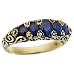 Blau  Saphir Vintage-Stil Fünf Steine im Vintage-Stil  Ring aus massivem 9K Gelbgold