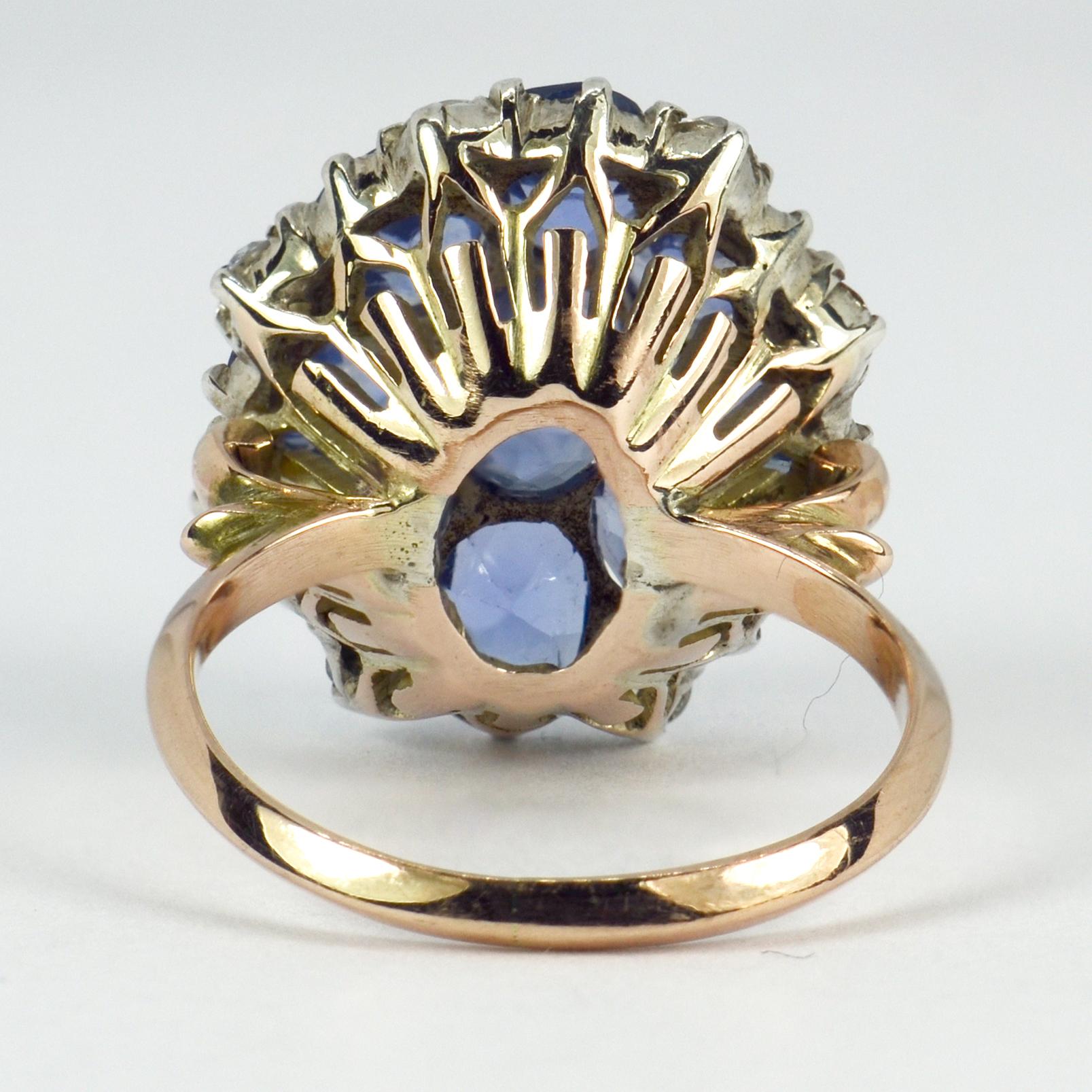 Blue Sapphire White Diamond 18 Karat Gold Cluster Ring For Sale 6