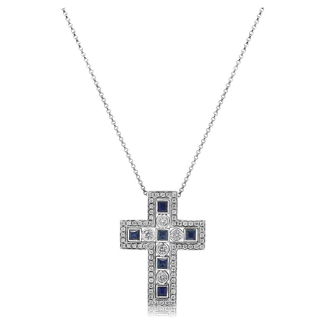 Collana con ciondolo a croce in oro bianco 18 carati con zaffiro blu e diamanti bianchi
