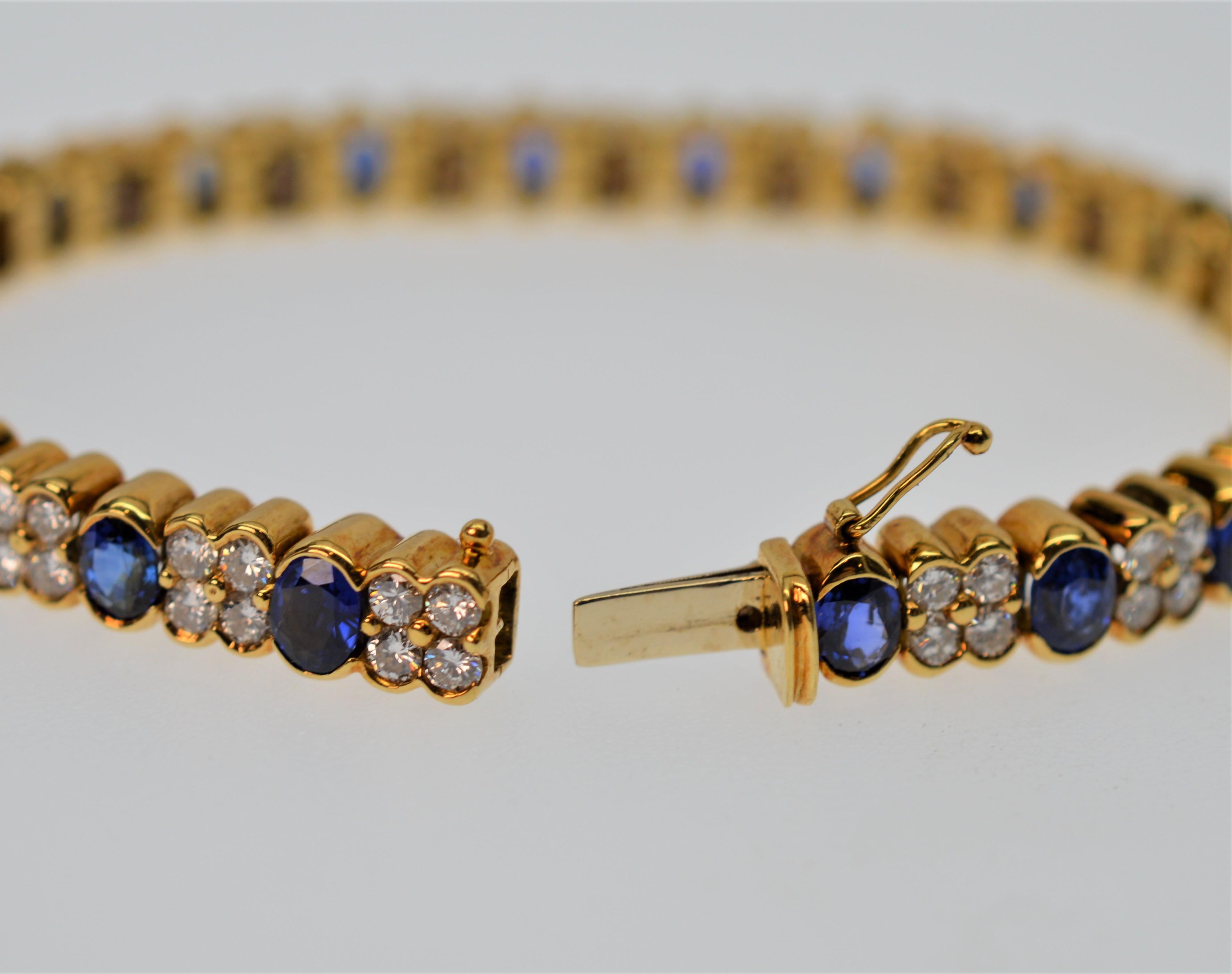 Modern Blue Sapphire & White Diamond 18K Yellow Gold Bracelet