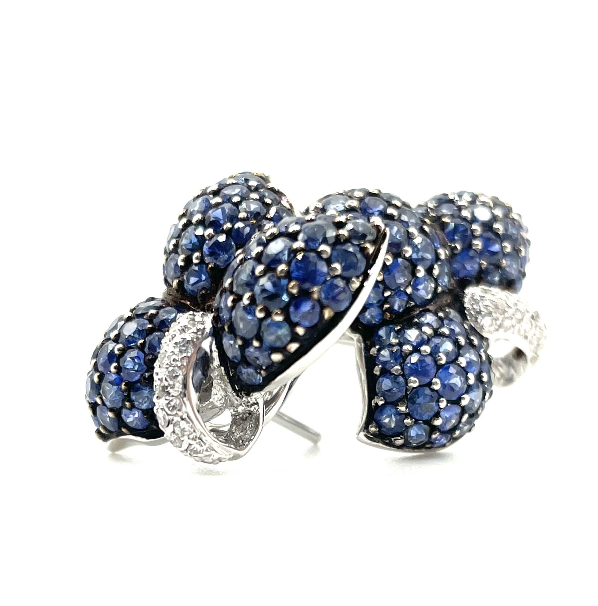 Blue Sapphire & White Diamond Leaf Earrings in 18 Karat White Gold For Sale 1